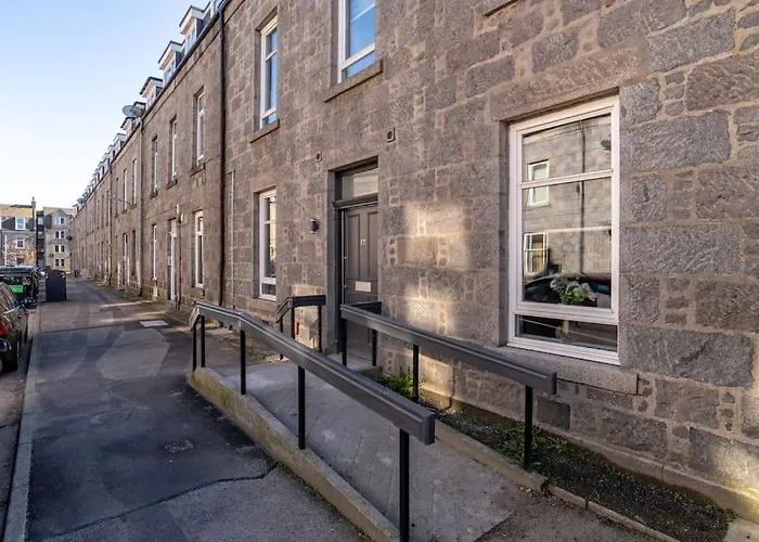 Heart Of Aberdeen * Ground Floor